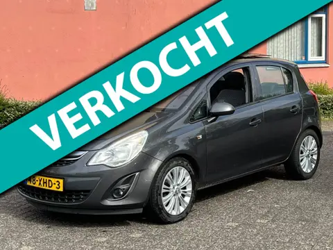 Opel Corsa 1.4-16V Cosmo