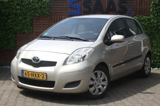 TOYOTA YARIS 1.3 / NAP/ Airco