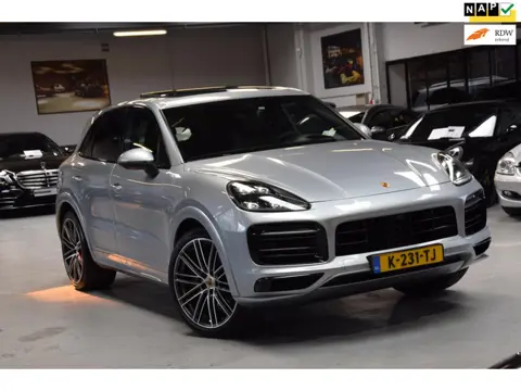 Porsche Cayenne 3.0 *Sport Design*|Panoramadak|ACC|Bose|360 view|Matrix