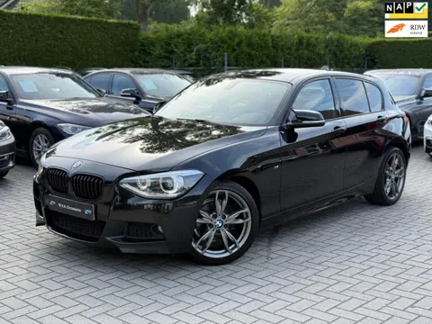 BMW 1-serie 114i EDE Executive M Sport|Nieuwe Ketting + Klepseals|Navigatie|Dealer onderhouden|18 in