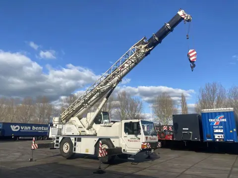 Liebherr LTM1030 (bj 1999)