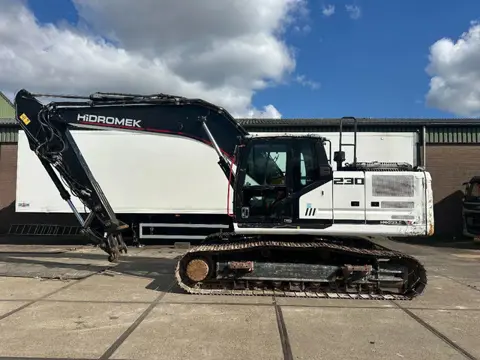 Hidromek HMK 230 LC-4, CE, 600 MM PADS, AUX PIPING, REVERSE CAMERA , AUTO LUB AC
