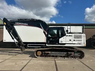 Hidromek HMK 230 LC-4, CE, 600 MM PADS, AUX PIPING, REVERSE CAMERA , AUTO LUB AC