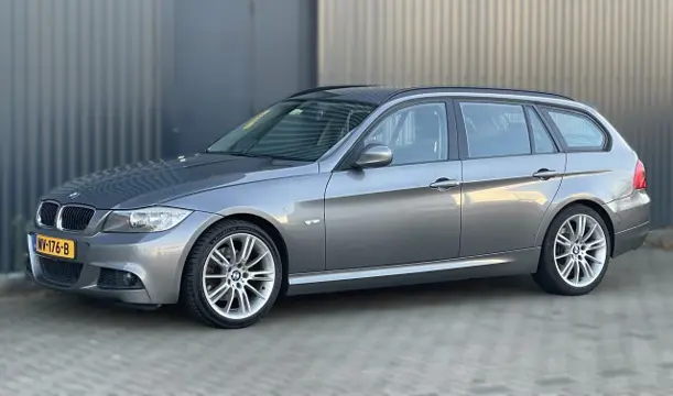 BMW 3-SERIE 320i Touring (E91) Origineel Business M-Line 125KW  VOORJAARSAANBIEDING