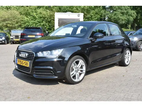 Audi A1 Sportback 1.2 TFSI Attraction Pro Line Business