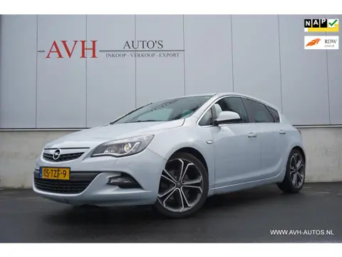 Opel Astra 1.6 Turbo Sport