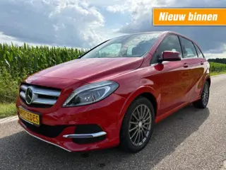 MERCEDES-BENZ B-KLASSE 250 E / AUTOMAAT / VOLL / NIEUWSTAAT