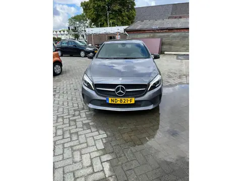 Mercedes-Benz A-Klasse 180 Lease Edition Plus navi ecc parkeersensoren