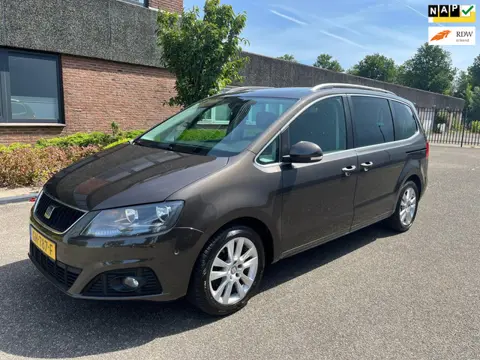 Seat Alhambra 1.4 TSI Style Business 7P boekjes Navi Camera Trekhaak N.A.P