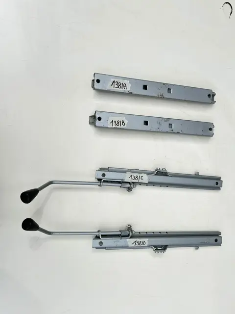 Seat rails for Maserati Indy
