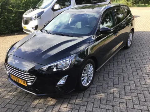 FORD FOCUS 1.0 ECOBOOST TITANIUM X BUSINESS
