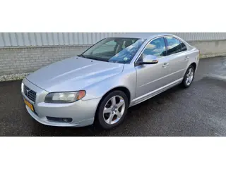 Volvo S80 2.4 D5 Momentum