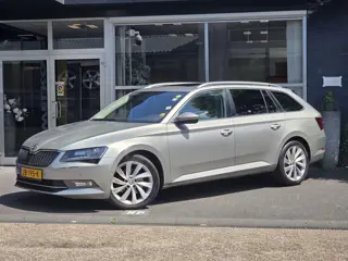 Škoda Superb Combi 2.0 TDI Style Business EXPORT / PANO / FULL-OPTIONS /  SFEER