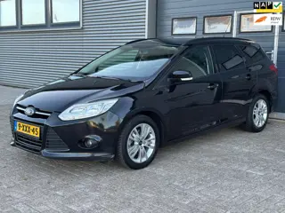 Ford Focus Wagon 1.0 EcoBoost Titanium - NWE APK - PDC - NWE DISTRIEBUTIE RIEM!!