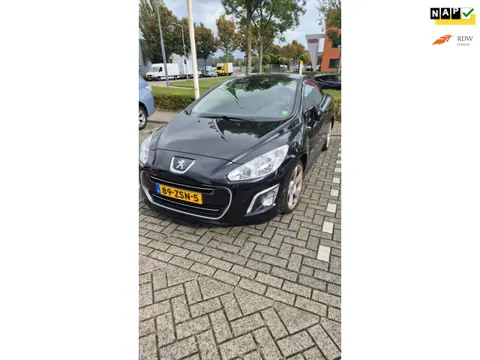Peugeot 308 CC 1.6 THP Féline