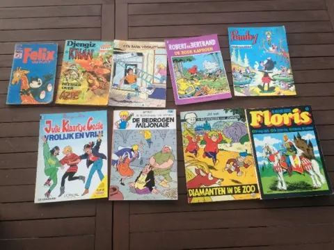 Stripverhalen 9 stuks (felix, jommeke, floris, pumby, robert