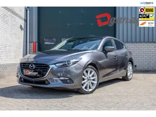 Mazda 3 2.0 SkyActiv ,Bose,HUD,Xenon,Zeer mooie,Achteruitrijcamera,Cruise Control,Stoelverwarming