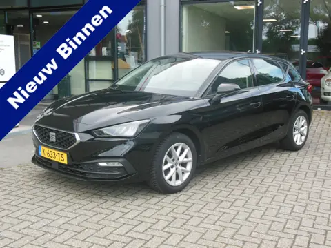 SEAT Leon 1.0 TSI Reference Staat in De Krim (bj 2021)