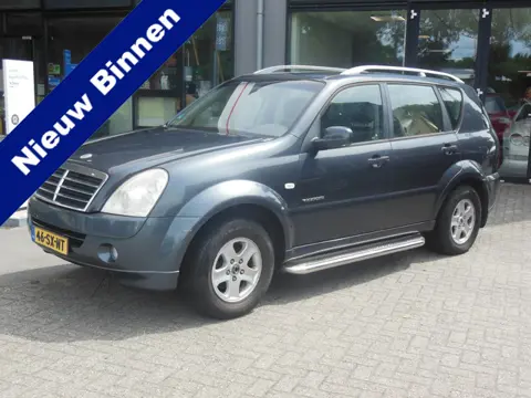 SsangYong Rexton RX 270 Xdi Staat in De Krim (bj 2006)
