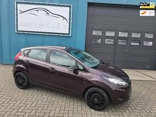 Ford Fiesta 1.25 Limited 5-deurs Airco 16"Lm velgen Trekhaak NAP Zeer nette staat. Incl nw Apk 04-20
