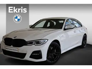 BMW 3 Serie Sedan 320e High Executive | M Sportpakket | 19 inch | Laserlight