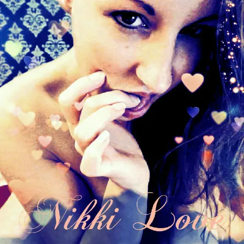 Xxxnikky (35) Poortugaal, NL Lief, vrolijk, #ondeugend