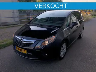 Opel Zafira 1.6 CDTI 136pk |PANO| 7-zits | PDC | NAVI | Trekhaak | 1e eigenaar | BTW auto