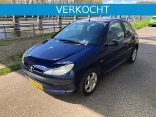 Peugeot 206 XN 1.1 | Stuurbekrachtiging | Radio-USB