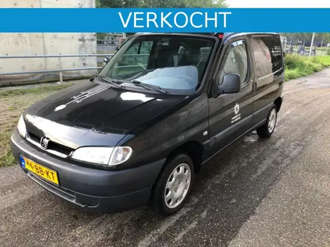 Peugeot Partner 1.9 D | Trekhaak | Schuifdeur | Stuurbekrachting