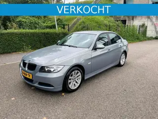 BMW 3-serie 320i Executive | PDC | Clima | YOUNGTIMER