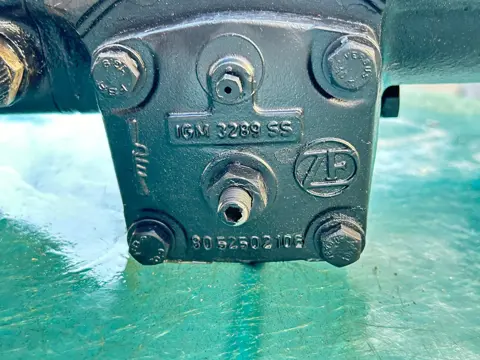 Steering box Maserati Indy, Ghibli, Mexico, Qtp S1