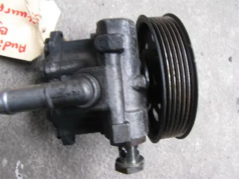 Audi A3 1.8 v5 Stuurpomp Sloopauto inkoop Den haag