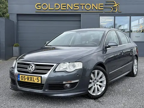 Volkswagen Passat 1.8 TFSI R-Line 1e Eigenaar,6 Bak,Trekhaak,160pk,Clima,Lm velgen,Pdc V+A,Weinig Km