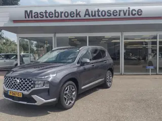 Hyundai Santa Fe 1.6 T-GDI PHEV Comfort Smart Sky 7p. Automaat, 7 persoons Staat in Hardenberg