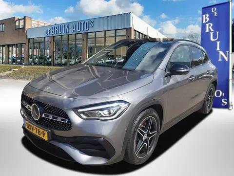 Mercedes-Benz GLA 250 4MATIC AMG Line (bj 2020, automaat)