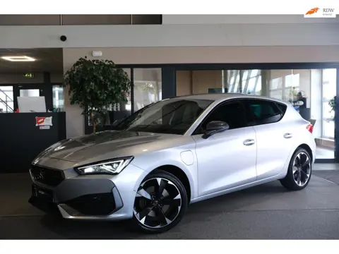 CUPRA Leon 1.4 e-Hybrid 204PK Virtual Navi Cam Led Leder Acc