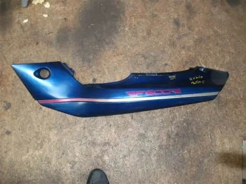LINKER ACHTERKANT Suzuki RF 600 1993 - 1997