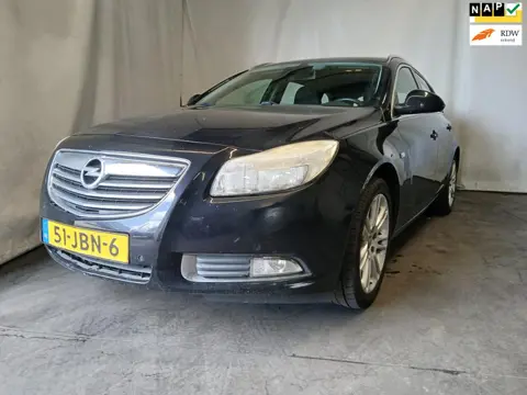 Opel Insignia Sports Tourer 1.6 T Business - Leder - Clima - Cruise - Navi - Schade