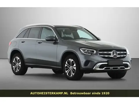 Mercedes-Benz GLC 300de 4MATIC Panoramadak Distronic Trekhaak Memory Pakket Camera