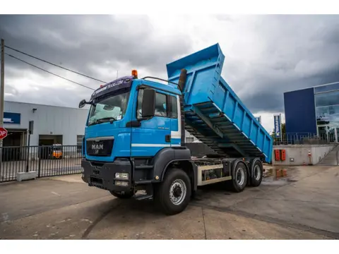 MAN TGS 26.400 BL 6X6H - TRACTOR / TIPPER (bj 2010)