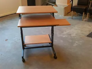 Partij (500) computertafels