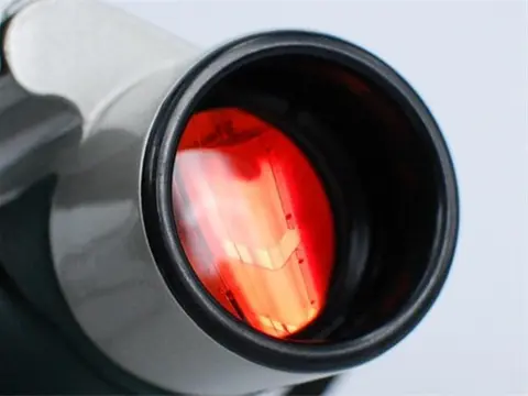 Verrekijker NIEUW vergroting factor 60X35