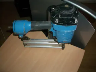 Te Koop SENCO Zware Professionele Nagel tacker ST 64 T- 18