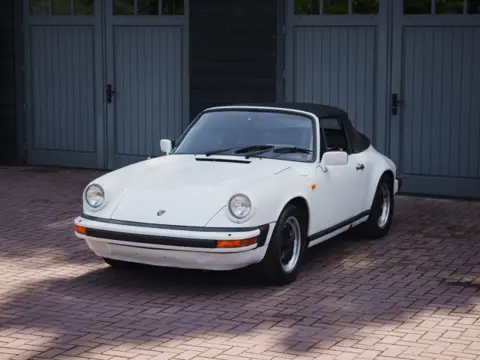 PORSCHE 911 SC 3.0L cabrio