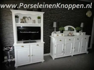 Mooie Trendy Kasten maken door originele kastknoppen