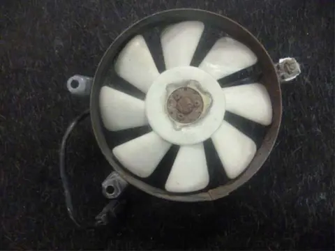VENTILATOR Kawasaki ZZR 600 1993 - 2005