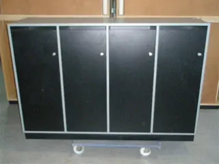 Draaideurkast 4-deurs. 4x vr