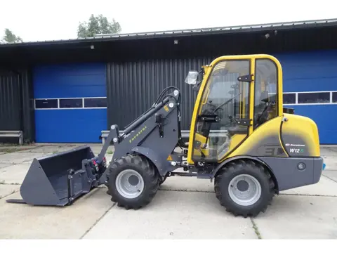 Eurotrac W12CS met cabine (bj 2025)