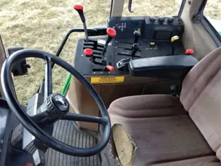 John deere 6800