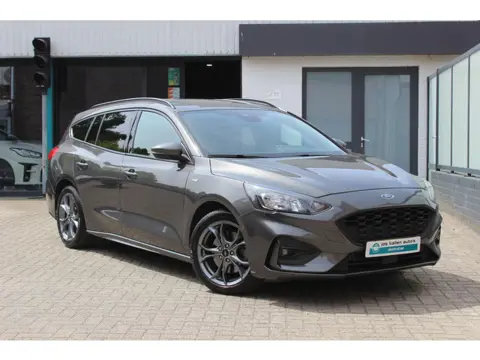 Ford Focus Wagon 1.0 EcoBoost ST Line Business 125pk Navi, Camera, Winterpack, DAB+, All Weather, 17